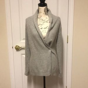 Banana Republic Criss Cross mid length sweater